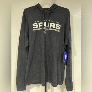 Spurs Hoodie t-shirt medium